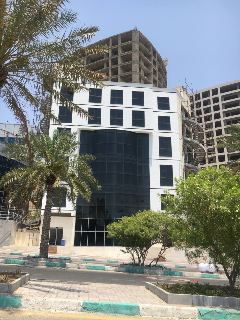 Exterior view of Shahr Bank building